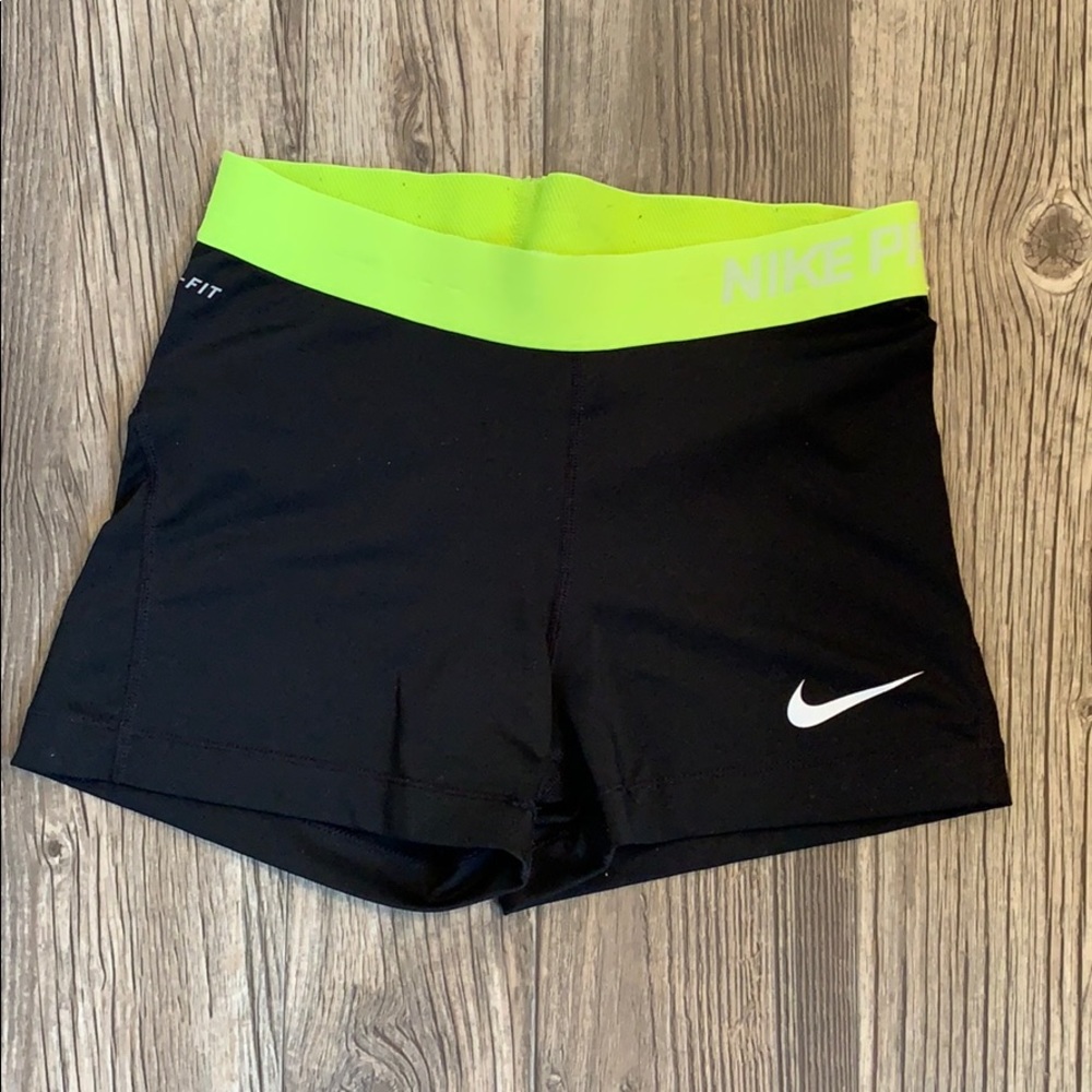Nike spandex